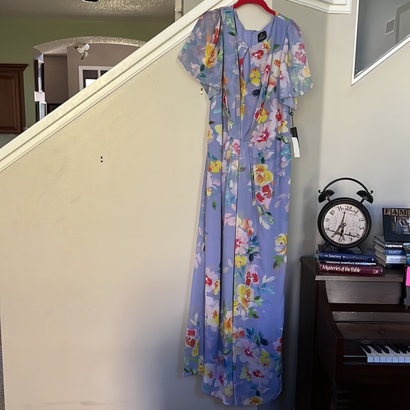 Adrianna Papell Floral Print Chiffon Gown - Picture 9 of 16